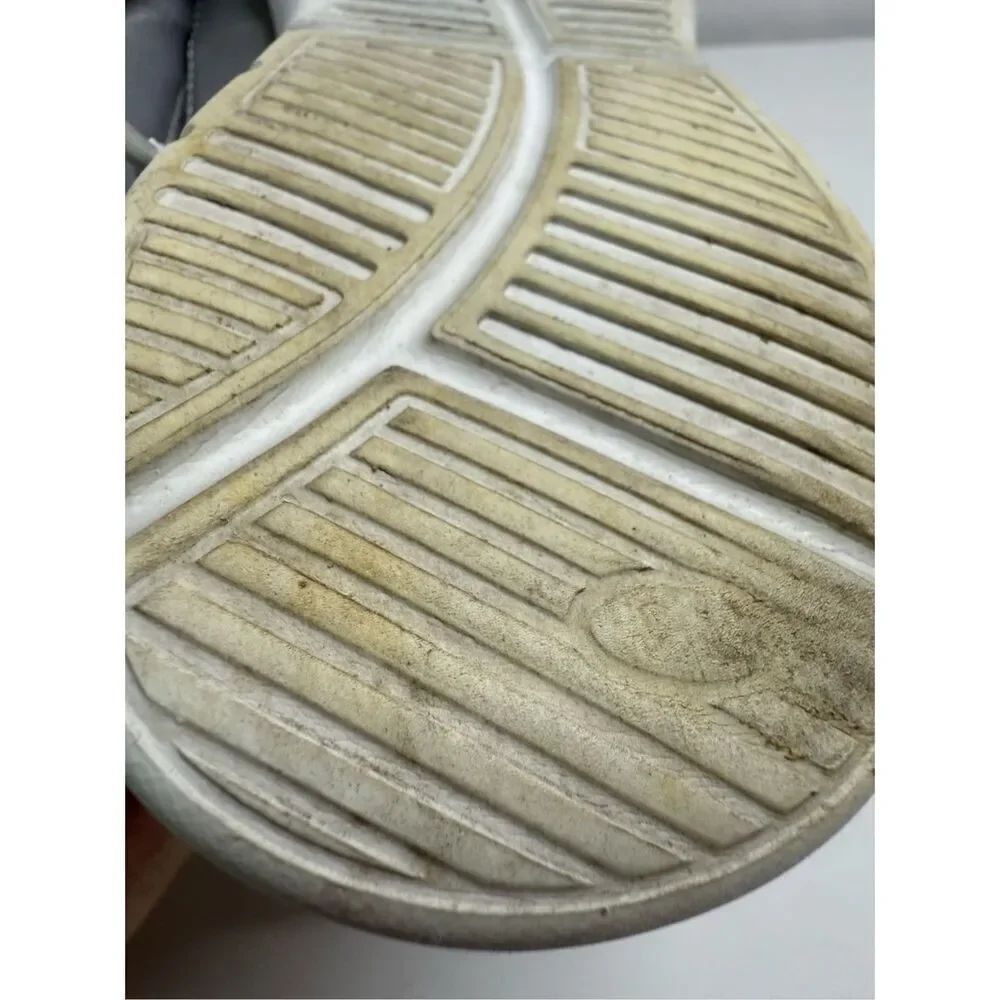 Women's Essential Light Weight Athletic Shoes White Size 8,5 - Picture 10 of 15